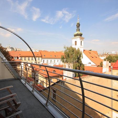 Residence La Familia Prague Extérieur photo