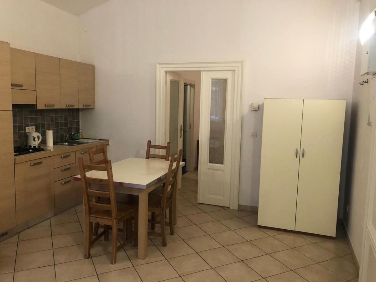Residence La Familia Prague Extérieur photo