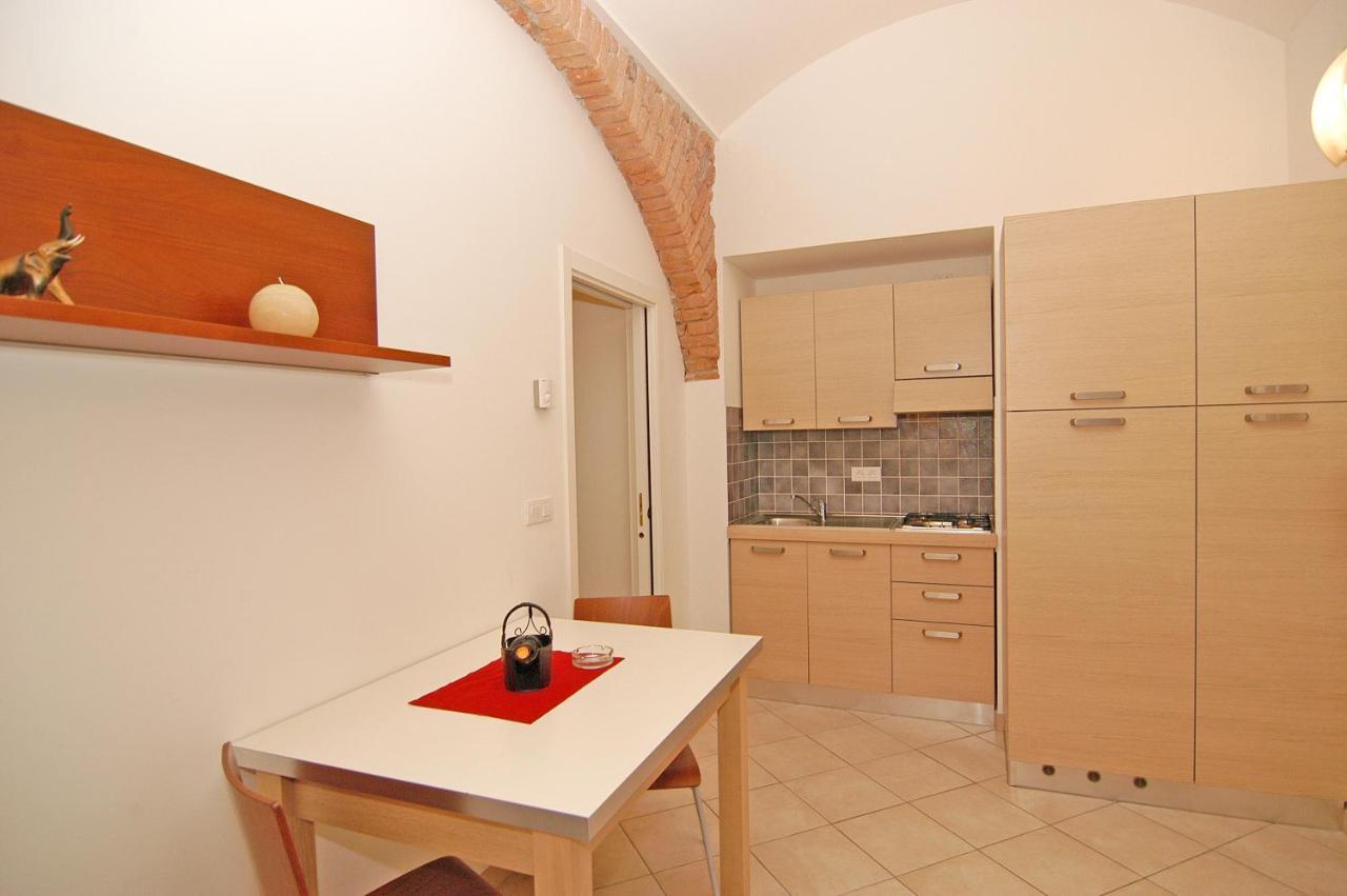 Residence La Familia Prague Extérieur photo