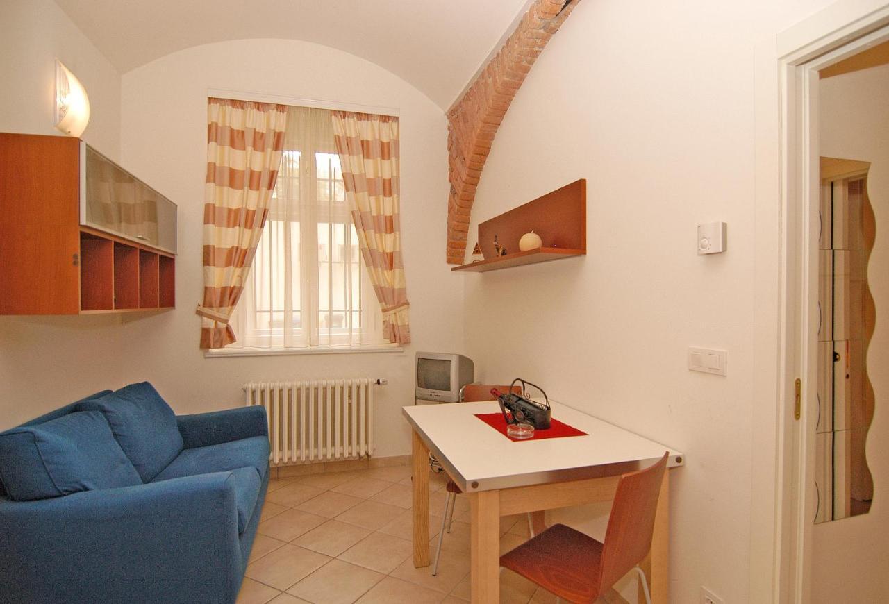 Residence La Familia Prague Extérieur photo